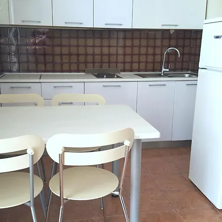 Magdalena As22 - 3 With Private Free Parking Appartement