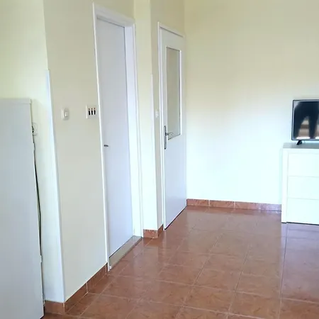Magdalena As22 - 3 With Private Free Parking Appartement