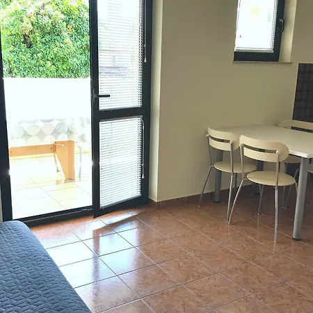 Magdalena As22 - 3 With Private Free Parking Apartment